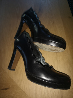 Chaussures à talons noires