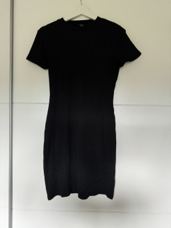 Robe Courte Noire