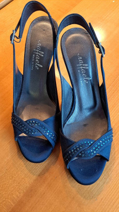 high heel sandals (9cm). Italian brand