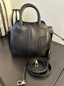 Schwarze Tasche Tod's