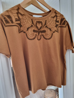 Brown T-shirt