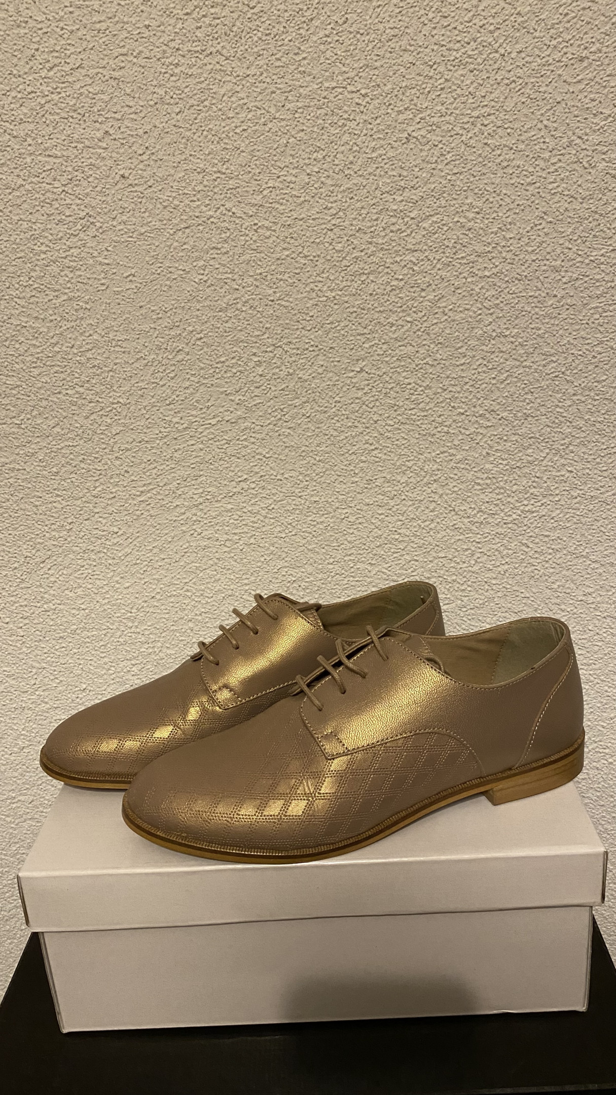 New pink gold Richelieu shoe