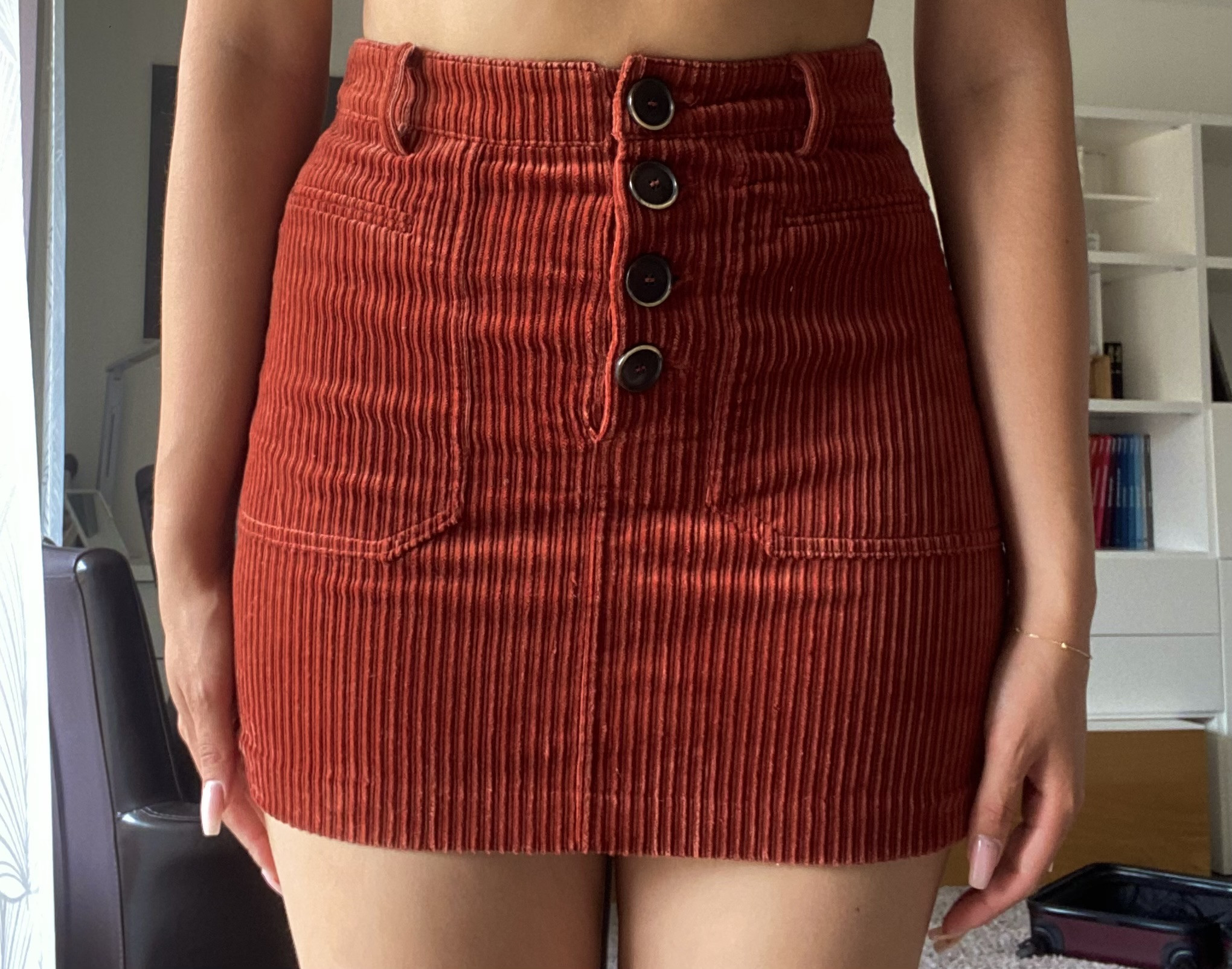 Short corduroy skirt