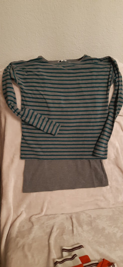 Grey/green long-sleeved T-shirt XS