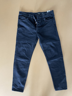 Schwarze Jeans COS W34L32