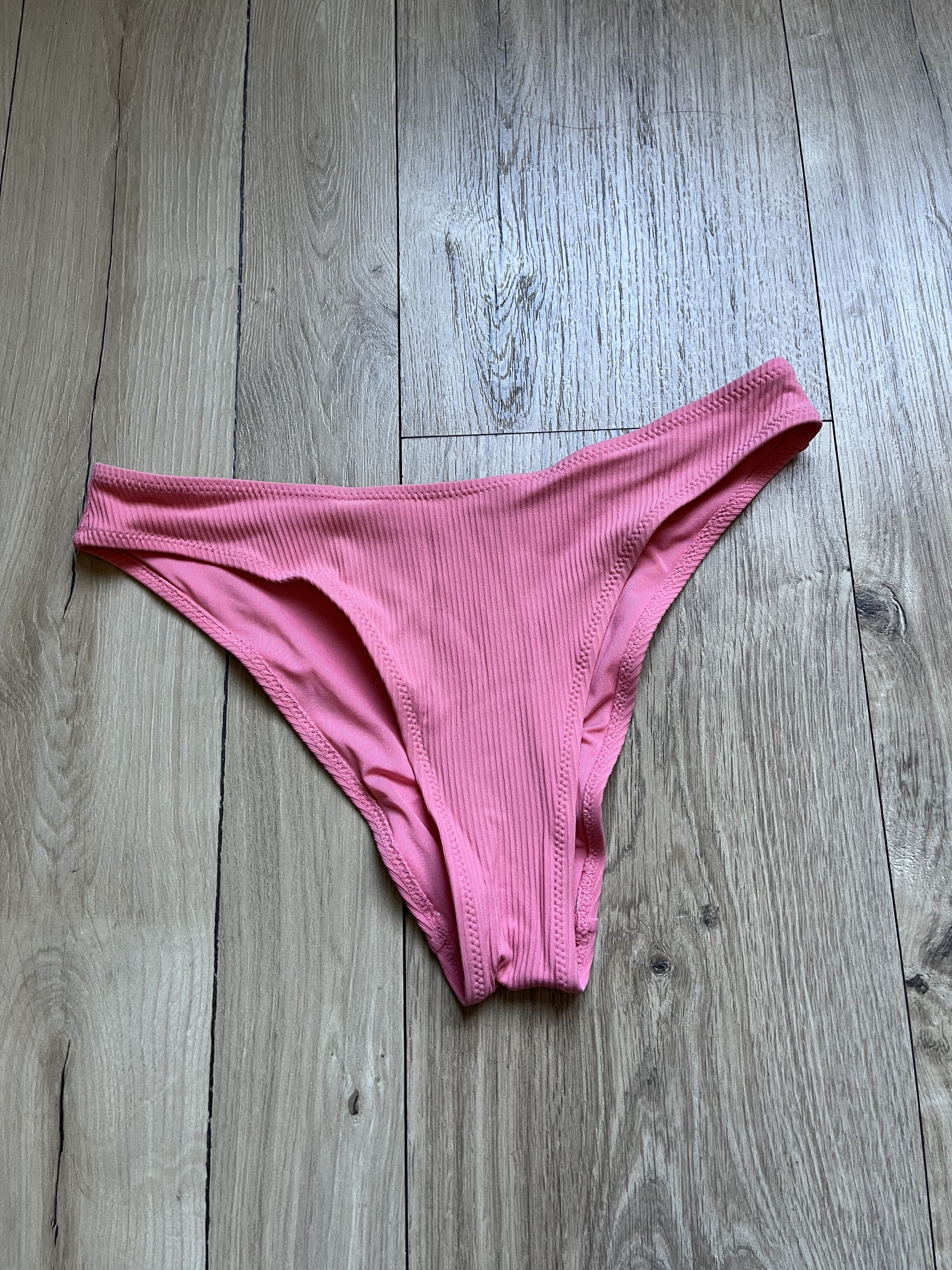 Pink swimming costume bottoms S