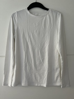 Weißes T-Shirt mit langen Ärmeln