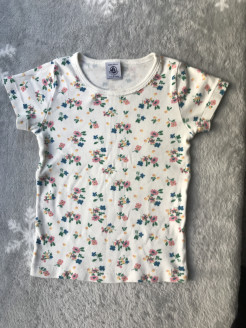 T shirt small boat with flower