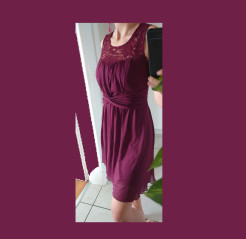 Robe bordeaux élégante