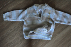 Boy's jumper size 6 months