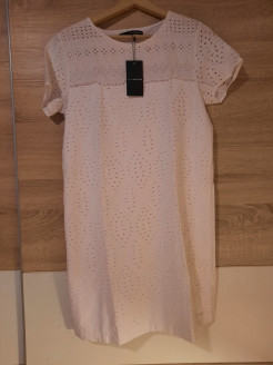 White summer dress. Size M