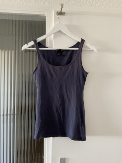 Navy blue top