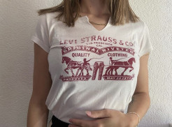 t-shirt Levis 