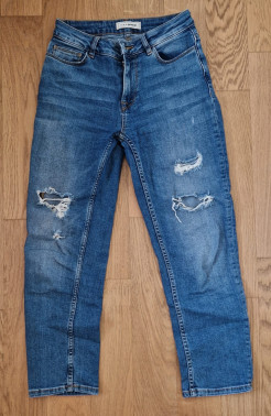 Ripped jeans - Size 34