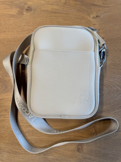 Petit sac en bandoulière Lacoste