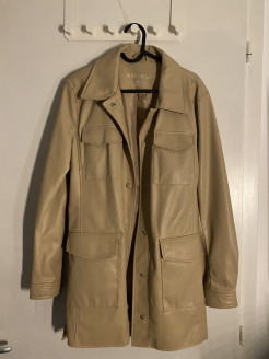 Beige leather jacket M