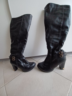 3 pairs of boots with heels
