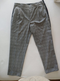 7/8 checked trousers with darts