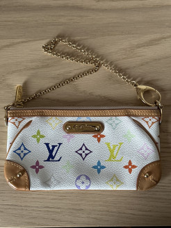 Louis Vuitton 2009 Milla MM clutch bag