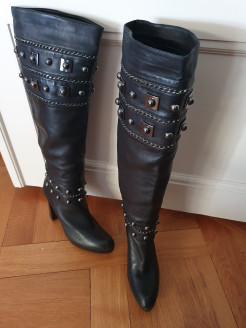 Schwarze hohe Stiefel Stuart Weitzman