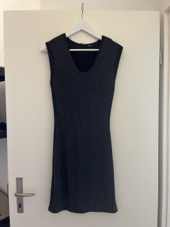 Mid-length dress