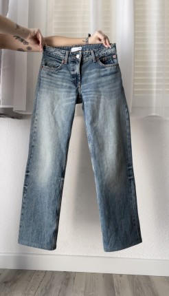 Jeans mit niedriger Taille