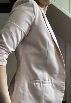 Blaser soft pink mid-length sleeve size S brand mbyM
