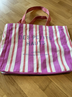 Tote bag for little tops
