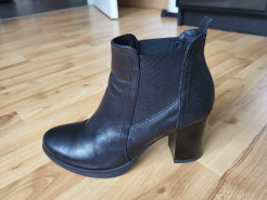 Leather ankle boots