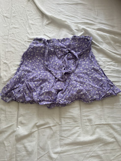 Short skirt Zara