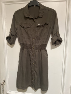 Pretty flowing khaki dress