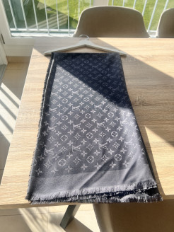Louis-Vuitton Monogram charcoal grey shawl