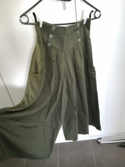 Vintage baggy trousers