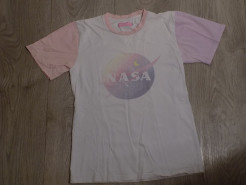 Pastellfarbenes NASA-T-Shirt