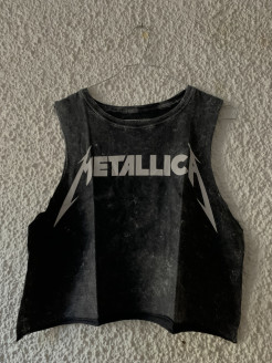 Metallica crop-top