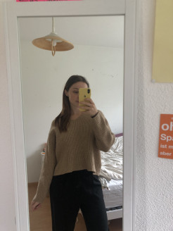 Beige wool jumper