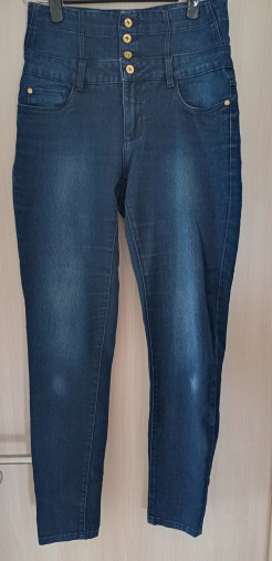 Jeans mit hoher Taille 30/34