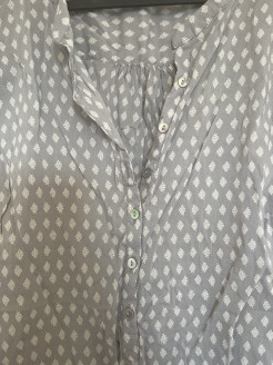 Grey patterned blouse