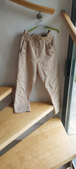 H&M beige high waist cargo trousers