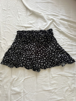 Short skirt Zara