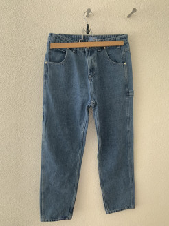 Wide-leg jeans