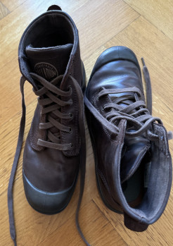 Palladium brown leather boots