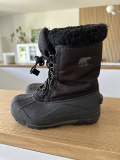 SOREL snow boots