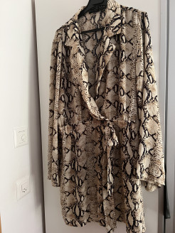 Animal print fitted dress
