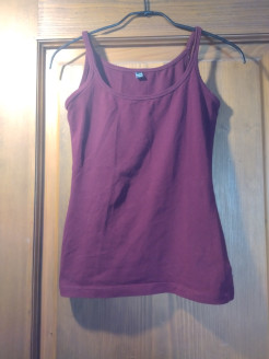 burgundy tank top