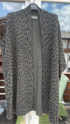 Cashmere cardigan