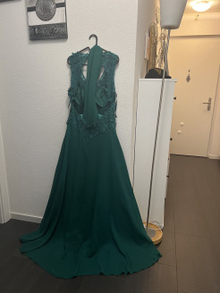 Langes Cocktailkleid