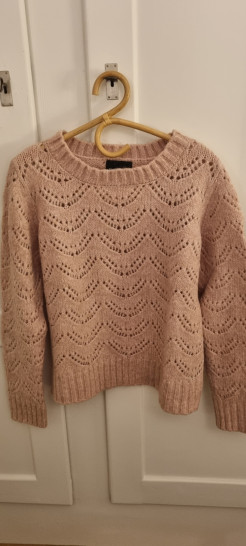 Niedlicher, flauschiger Pullover