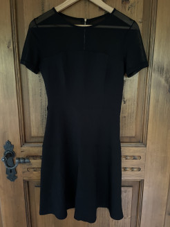 Kleid schwarz 36-38