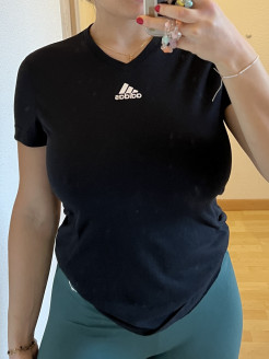 adidas Basic T-Shirt